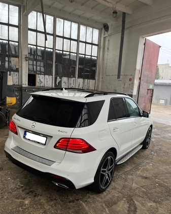 Mercedes-Benz GLE cena 125000 przebieg: 277000, rok produkcji 2016 z Zakliczyn małe 46
